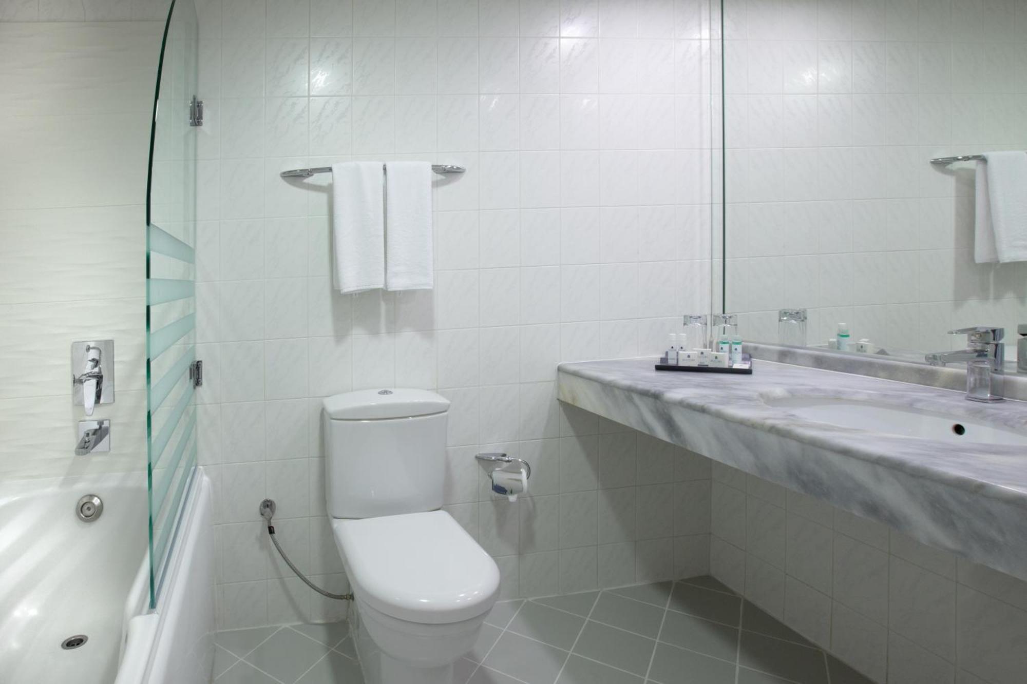 Standard Double or Twin Room Garden View Ground floor