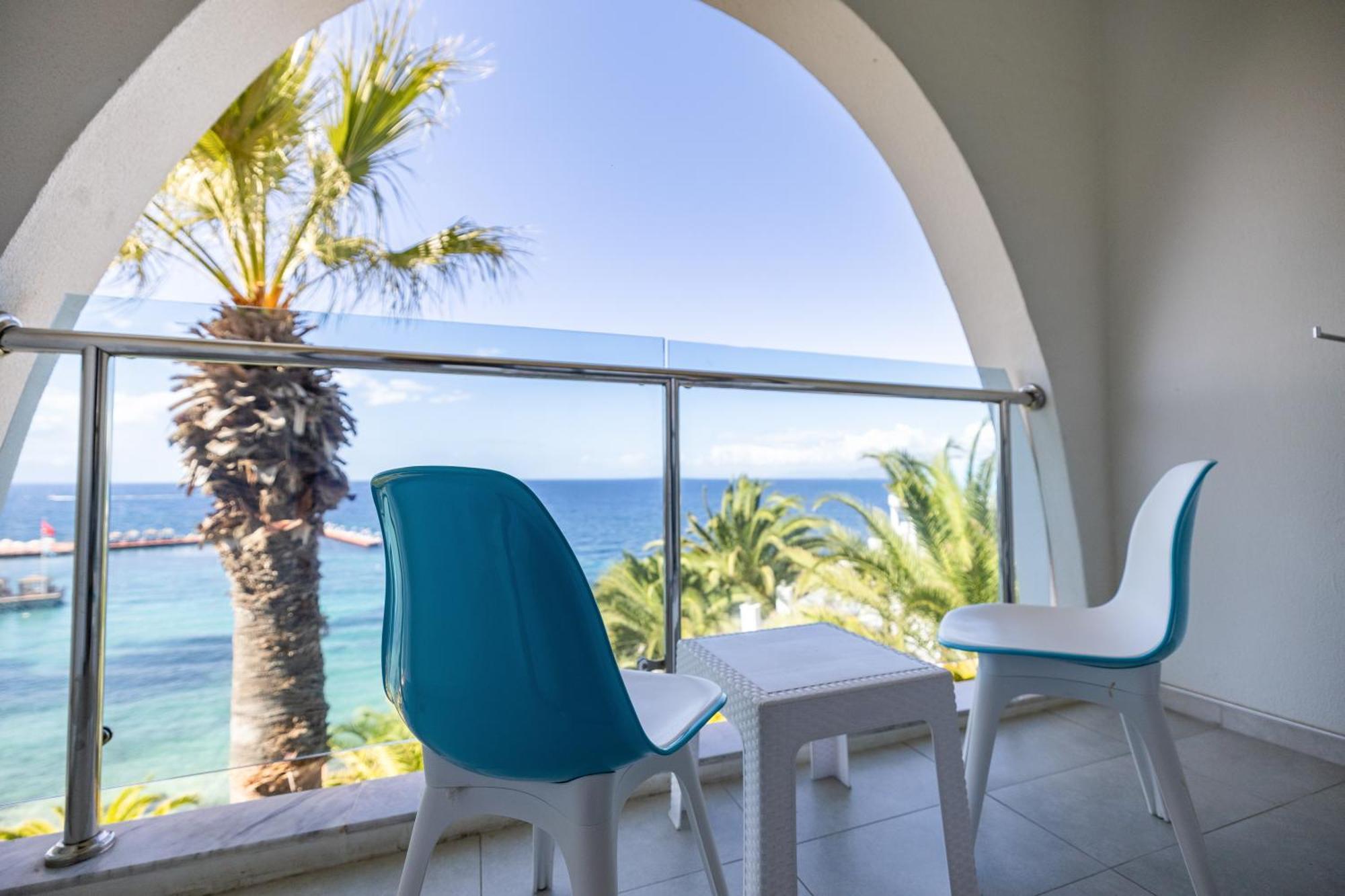 Large Room Sea View