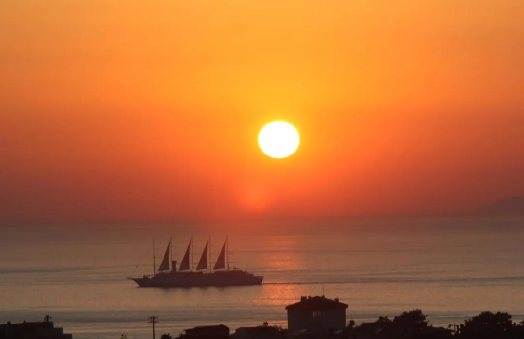 Whispering Sands Self Catering Apartment Resort-1