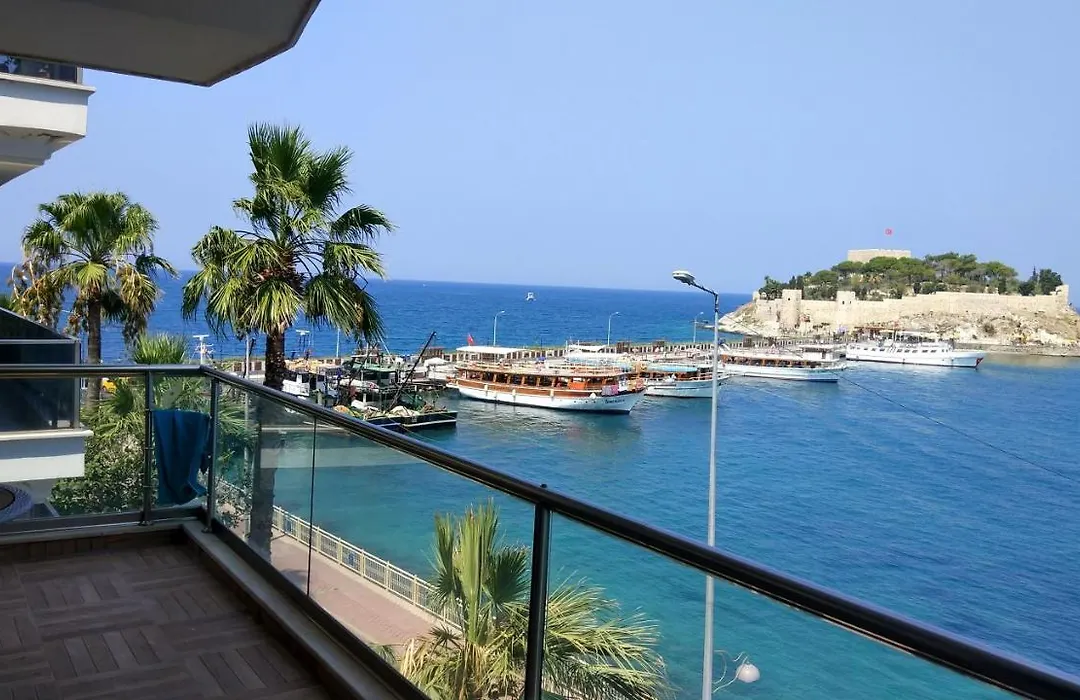 Amazing Seaview Flat-1