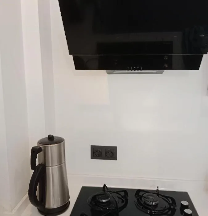 1+1 Esyali Havuzlu Kiralik Apart Daire Apartment-1
