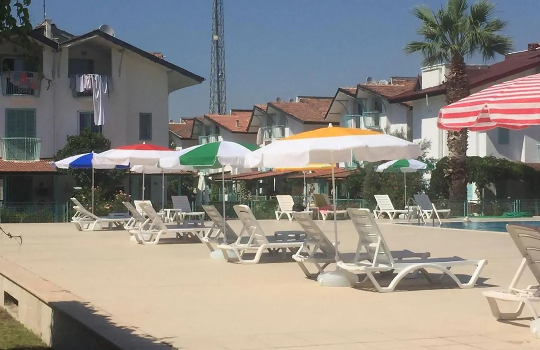 Triple Kusadasi 4+1 Villa+Pool, 400 M To Beach-1