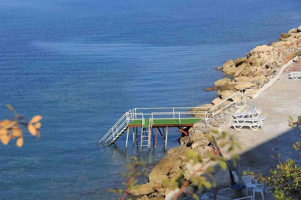 Havuzlu Ve Plajli Bir Sitede Muhtesem Konaklama-1