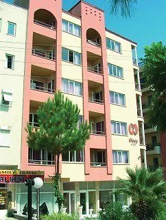 Cicey Apart-1