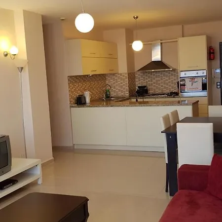 Whispering Sands Self Catering Apartment Resort-3