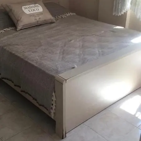 City Centre Cosy 3 Bedroom Apt-2