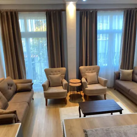 Beautiful 3-Bedroom House With Sea View And Garden-3