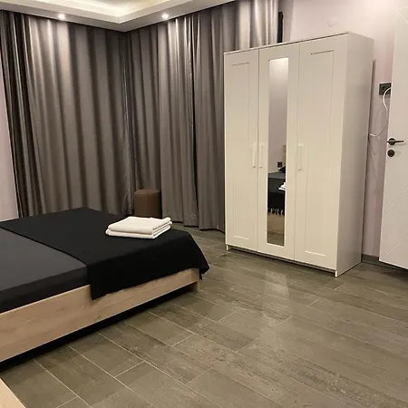 Oezel Havuz Ve Deniz Manzarali Yeni Villa-2