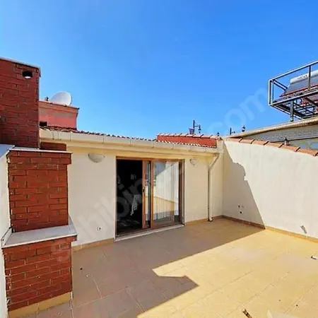 Near The Sea, Penthouse Apartment,For Large Groups-3