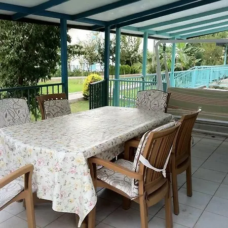 Triple Kusadasi 4+1 Villa+Pool, 400 M To Beach-2