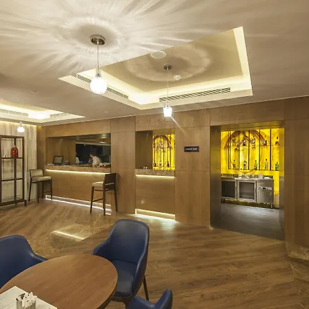 Le Bleu Hotel & Resort Kusadasi-3