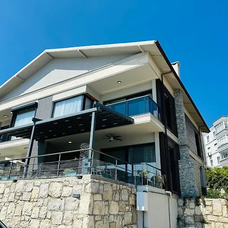 Personal Terrace Floor - Villa In Kusadasi-2