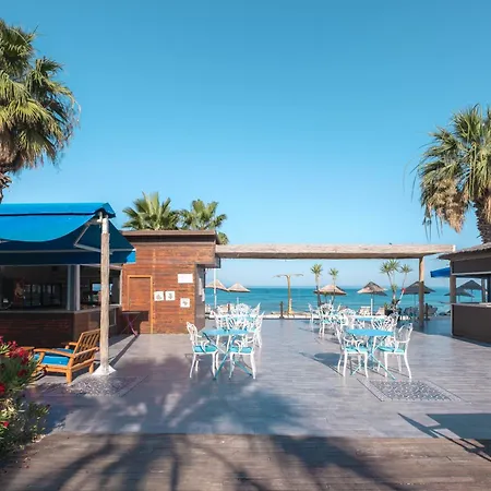 Risus Beach Resort Hotel-3