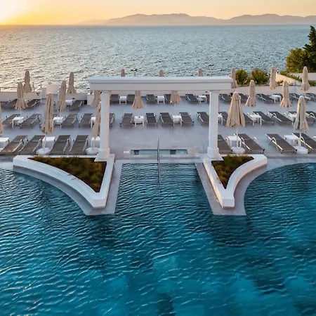 Korumar Hotel Deluxe-2