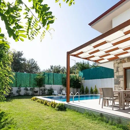 Vintage Villas-2