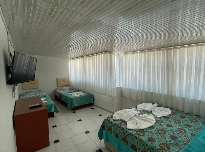 Moda Pansiyon Kuşadası