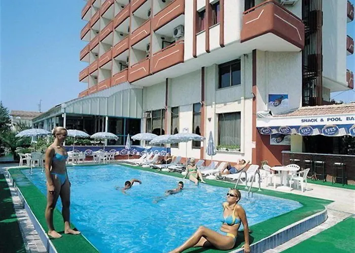 Minay Hotel Plus Kusadası