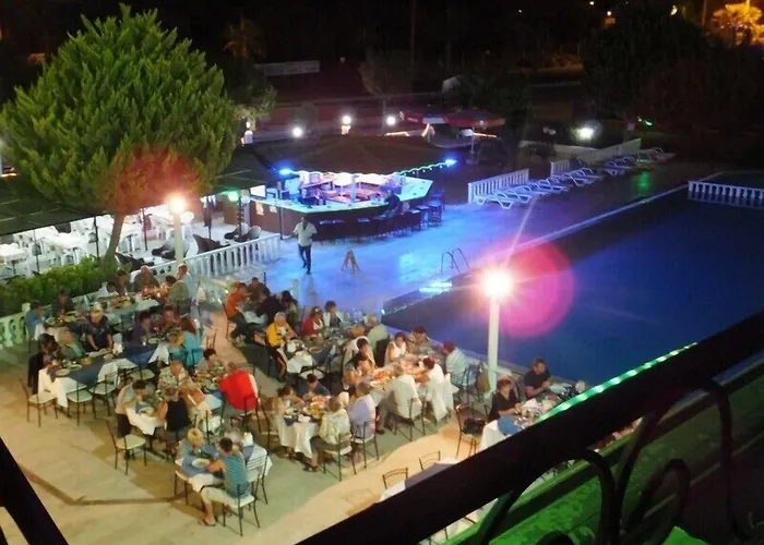 The Palm Club Apart Otel Kusadası